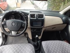 Сүрөт унаа Renault Logan