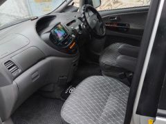 Фото авто Toyota Estima