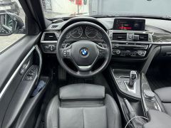 Photo of the vehicle BMW 3 Series