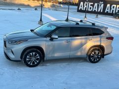 Фото авто Toyota Highlander