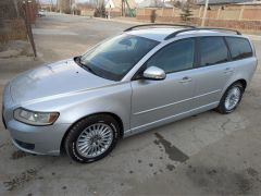 Photo of the vehicle Volvo V50