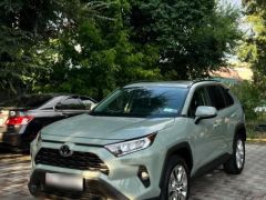 Фото авто Toyota RAV4