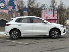 Фото авто BYD e2