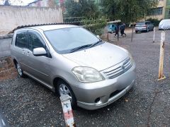 Photo of the vehicle Toyota Raum