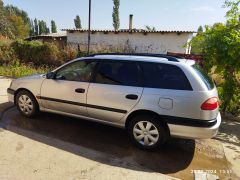 Сүрөт унаа Toyota Avensis