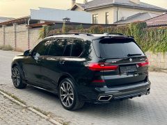 Фото авто BMW X7