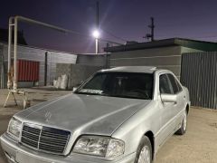 Сүрөт унаа Mercedes-Benz C-Класс