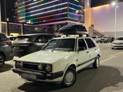 Photo of the vehicle Volkswagen Golf