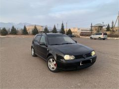 Фото авто Volkswagen Golf