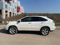 Photo of the vehicle Lexus RX