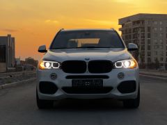 Photo of the vehicle BMW X5