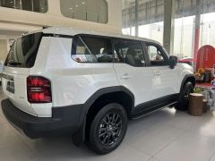 Сүрөт унаа Toyota Land Cruiser Prado