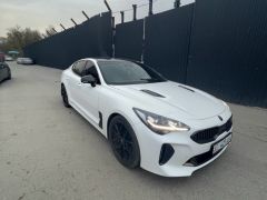 Сүрөт унаа Kia Stinger