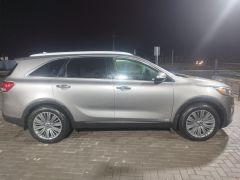 Сүрөт унаа Kia Sorento