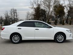 Photo of the vehicle Toyota Camry