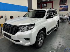 Сүрөт унаа Toyota Land Cruiser Prado