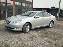 Photo of the vehicle Lexus ES