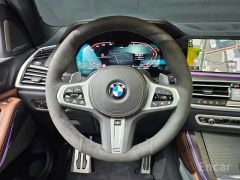 Photo of the vehicle BMW X5