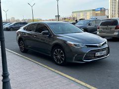 Фото авто Toyota Avalon