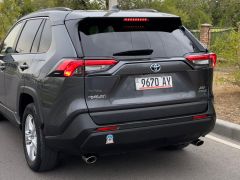 Сүрөт унаа Toyota RAV4