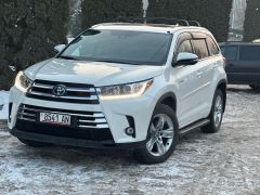 Сүрөт унаа Toyota Highlander