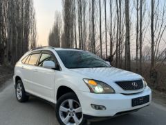 Photo of the vehicle Lexus RX