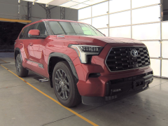 Фото авто Toyota Sequoia