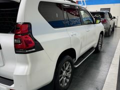 Сүрөт унаа Toyota Land Cruiser Prado