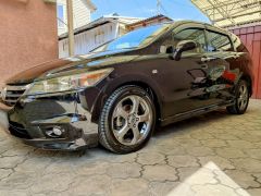 Сүрөт унаа Honda Stream