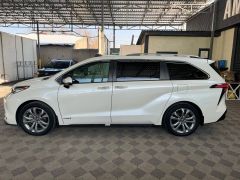 Сүрөт унаа Toyota Sienna