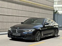 Photo of the vehicle BMW 5 Series