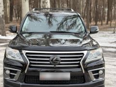 Photo of the vehicle Lexus LX