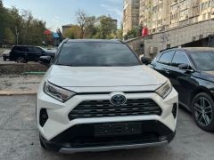 Photo of the vehicle Toyota RAV4