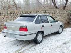 Сүрөт унаа Daewoo Nexia