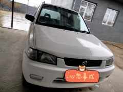 Photo of the vehicle Mazda Demio