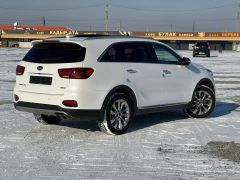 Сүрөт унаа Kia Sorento