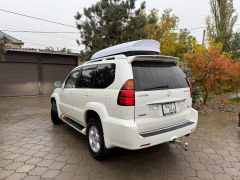 Photo of the vehicle Lexus GX