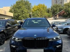 Photo of the vehicle BMW X7