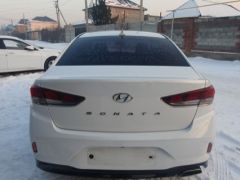 Photo of the vehicle Hyundai Sonata