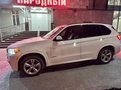 Photo of the vehicle BMW X5