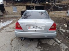 Сүрөт унаа Mercedes-Benz C-Класс