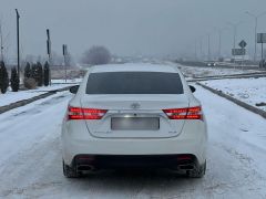 Photo of the vehicle Toyota Avalon