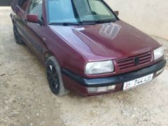 Фото авто Volkswagen Vento