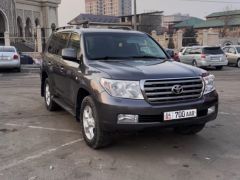 Photo of the vehicle Toyota Land Cruiser