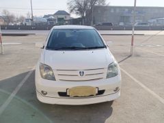 Сүрөт унаа Toyota Ist