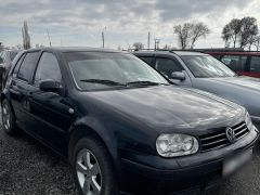 Фото авто Volkswagen Golf