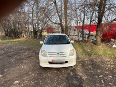 Сүрөт унаа Toyota Ist