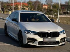 Фото авто BMW 5 серии