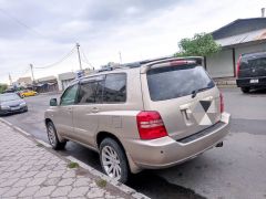 Сүрөт унаа Toyota Kluger