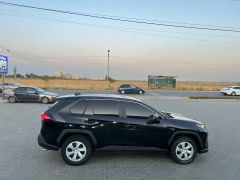 Сүрөт унаа Toyota RAV4